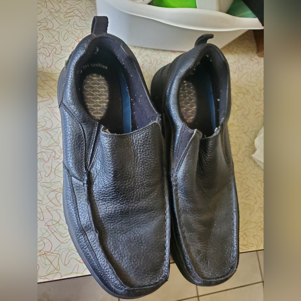 Dr. Scholl's Men's shoes